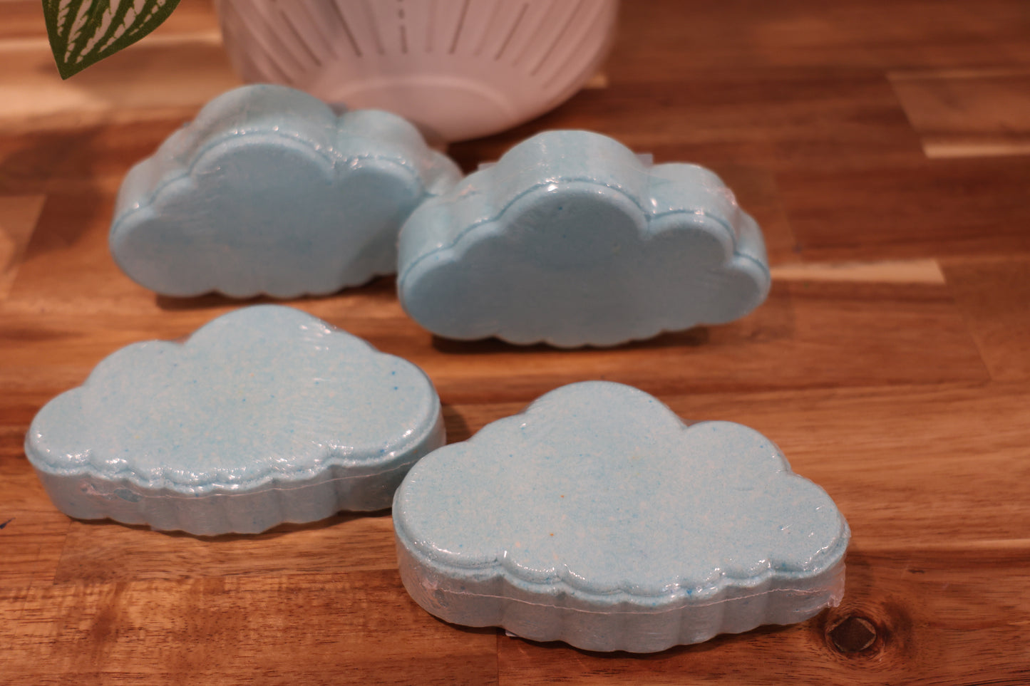 Magic Rainbow Raincloud Bath Bomb