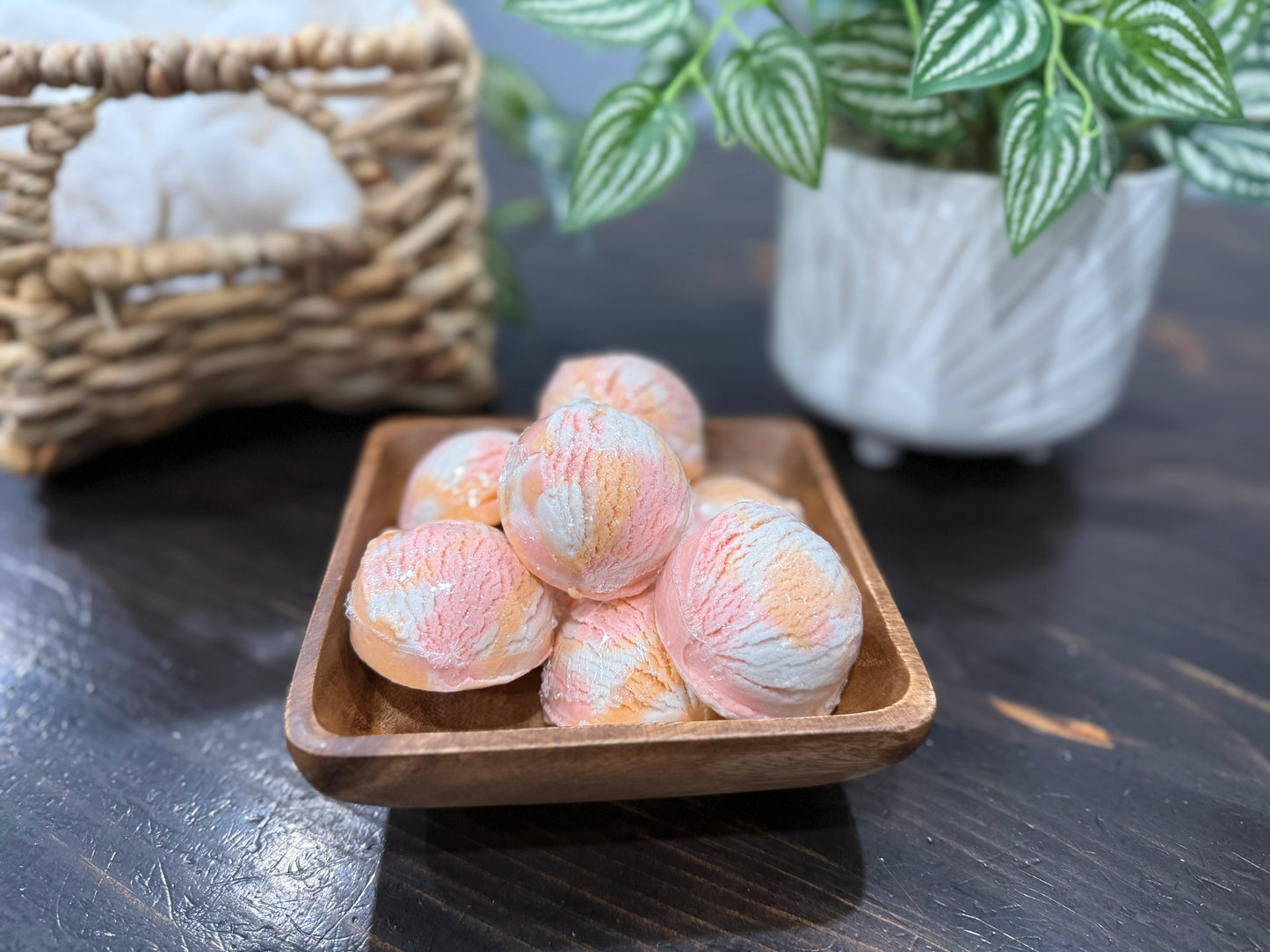 Peaches & Peonies Bubble Scoop