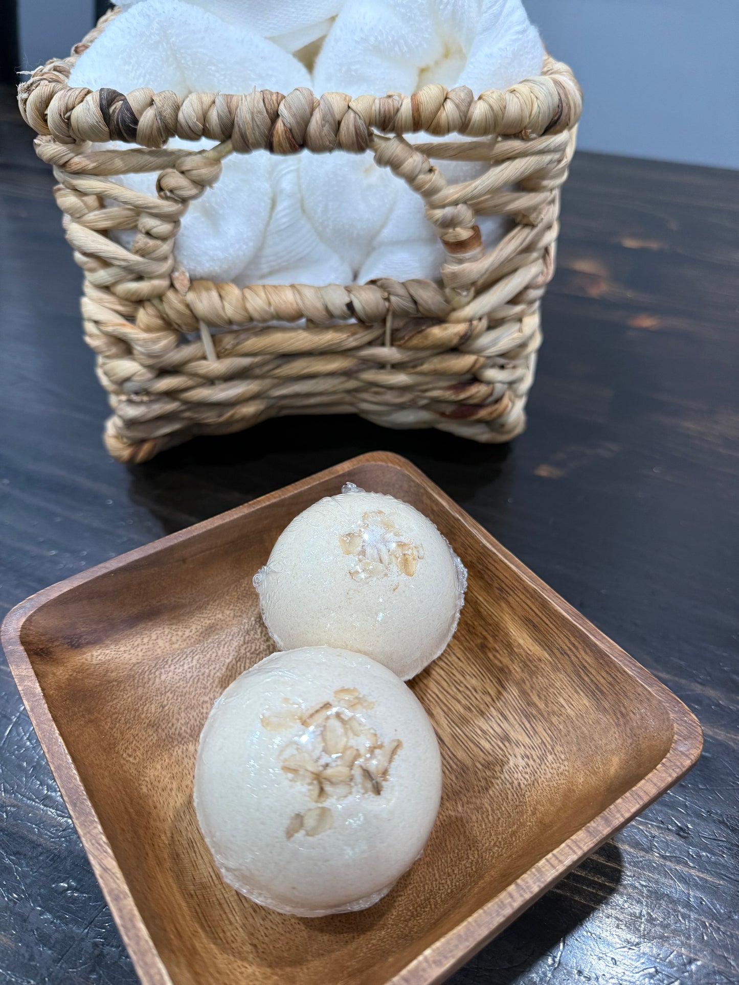 Oatmeal, Milk & Honey Bath Bomb