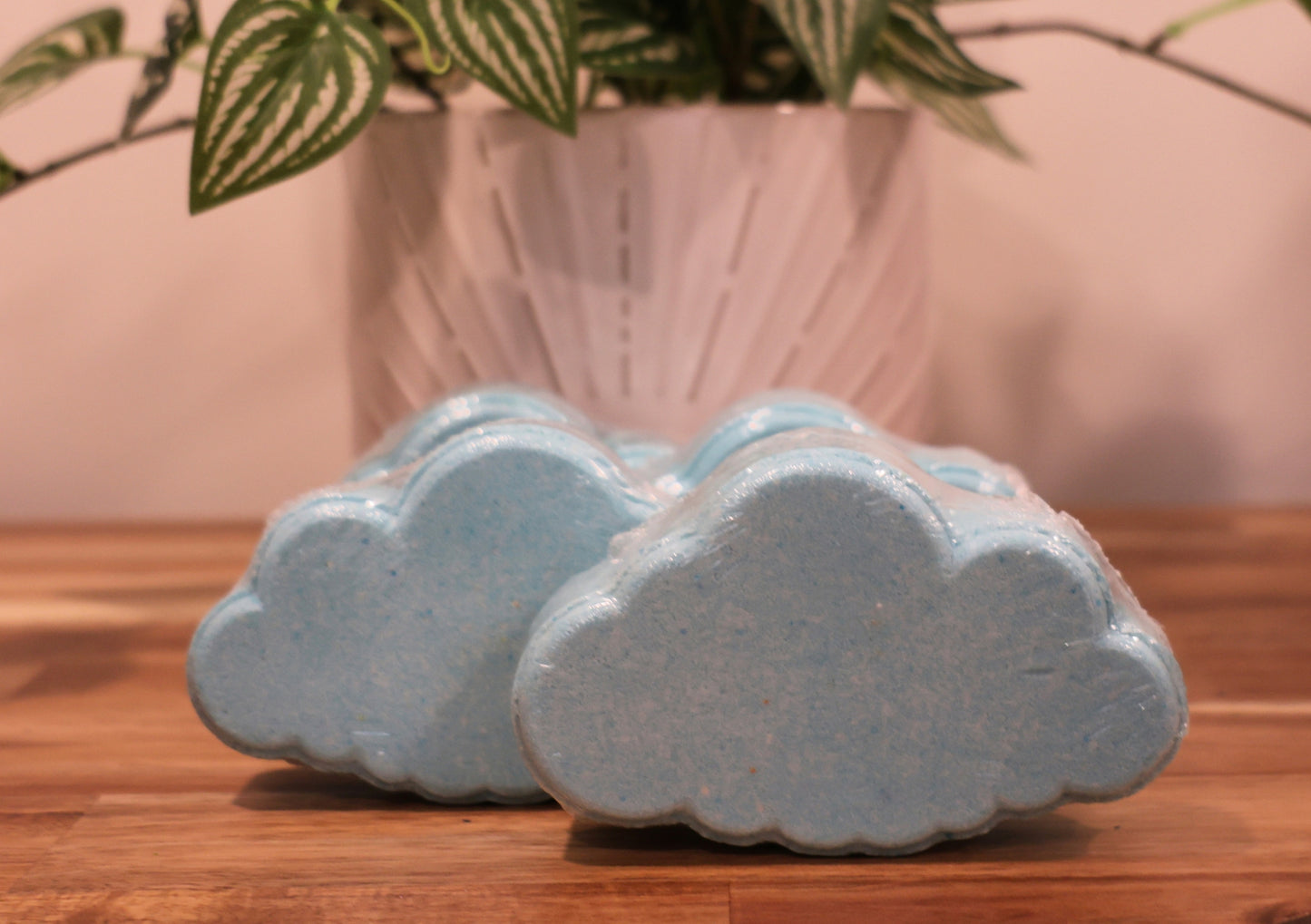 Magic Rainbow Raincloud Bath Bomb