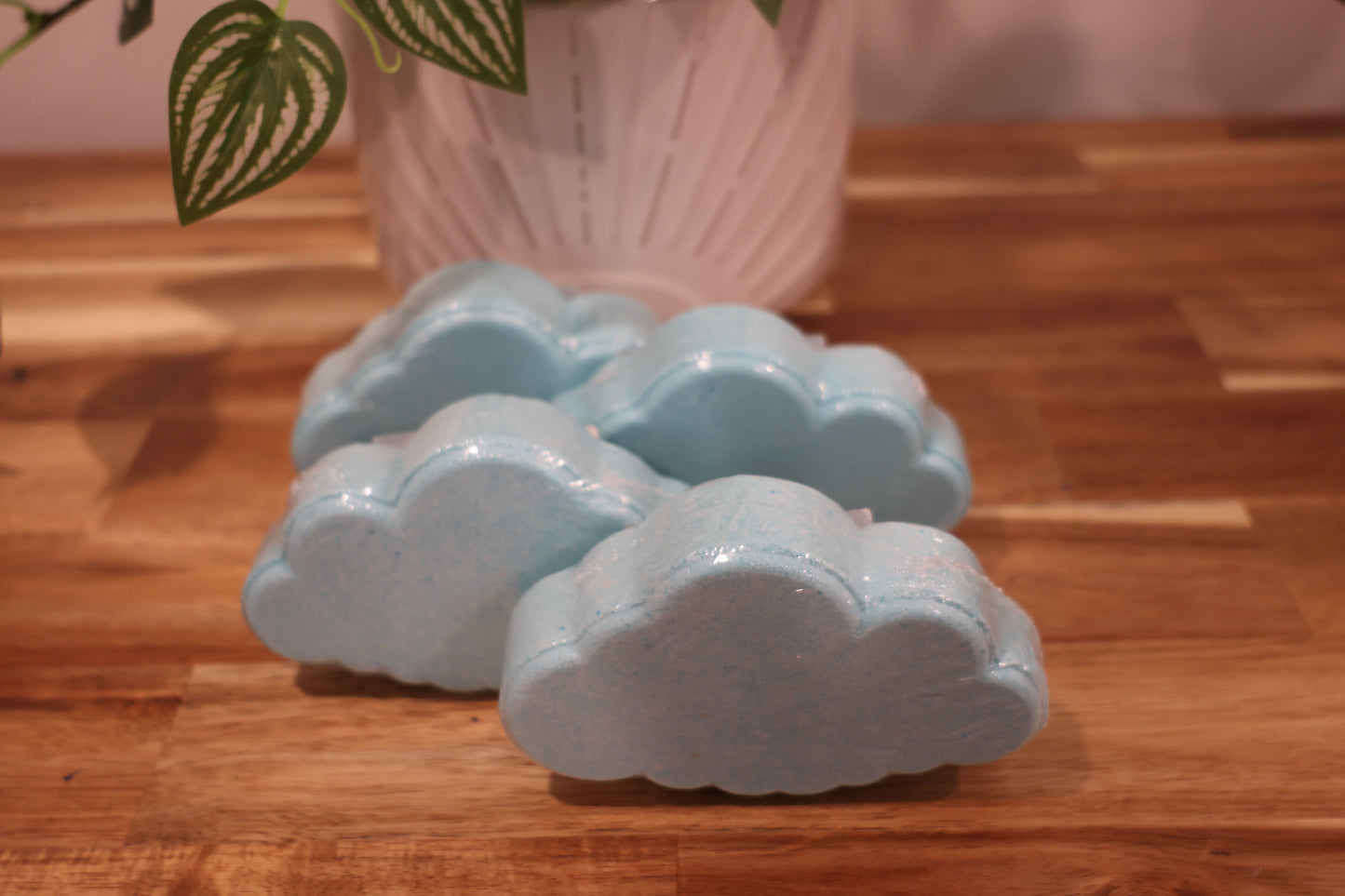 Magic Rainbow Raincloud Bath Bomb
